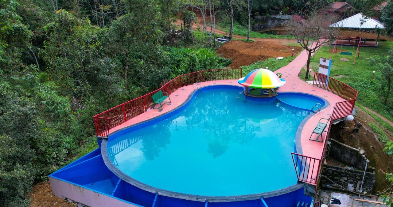 Clay Resort By Bestinn Leisure - Wayanad Padinjarathara Dış mekan fotoğraf