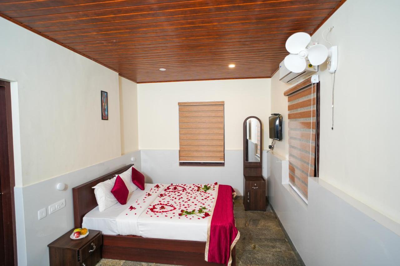 Clay Resort By Bestinn Leisure - Wayanad Padinjarathara Dış mekan fotoğraf
